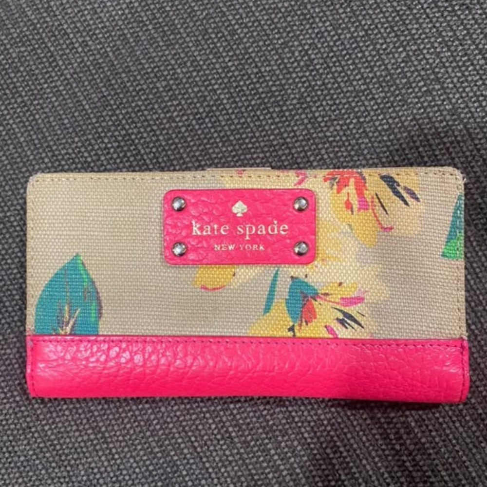 kate spade beige floral canvas wallet with pink trim